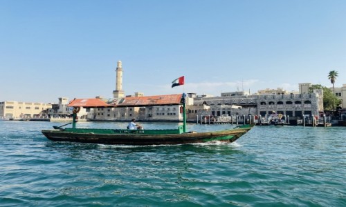 Zdjcie ZJEDNOCZONE EMIRATY ARABSKIE / - / Dubaj  / Rejs po rzece Stary Dubaj