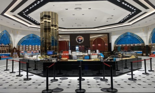 Zdjcie ZJEDNOCZONE EMIRATY ARABSKIE / - / Dubai Mall  / Arabskie sklep ze sodyczami 