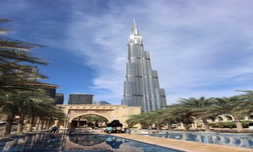 Zdjcie ZJEDNOCZONE EMIRATY ARABSKIE / Dubaj / Souk Al Bahar / Burj Khalifa